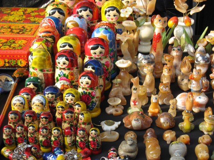 Street vendor's nested dolls and stone carved animals
