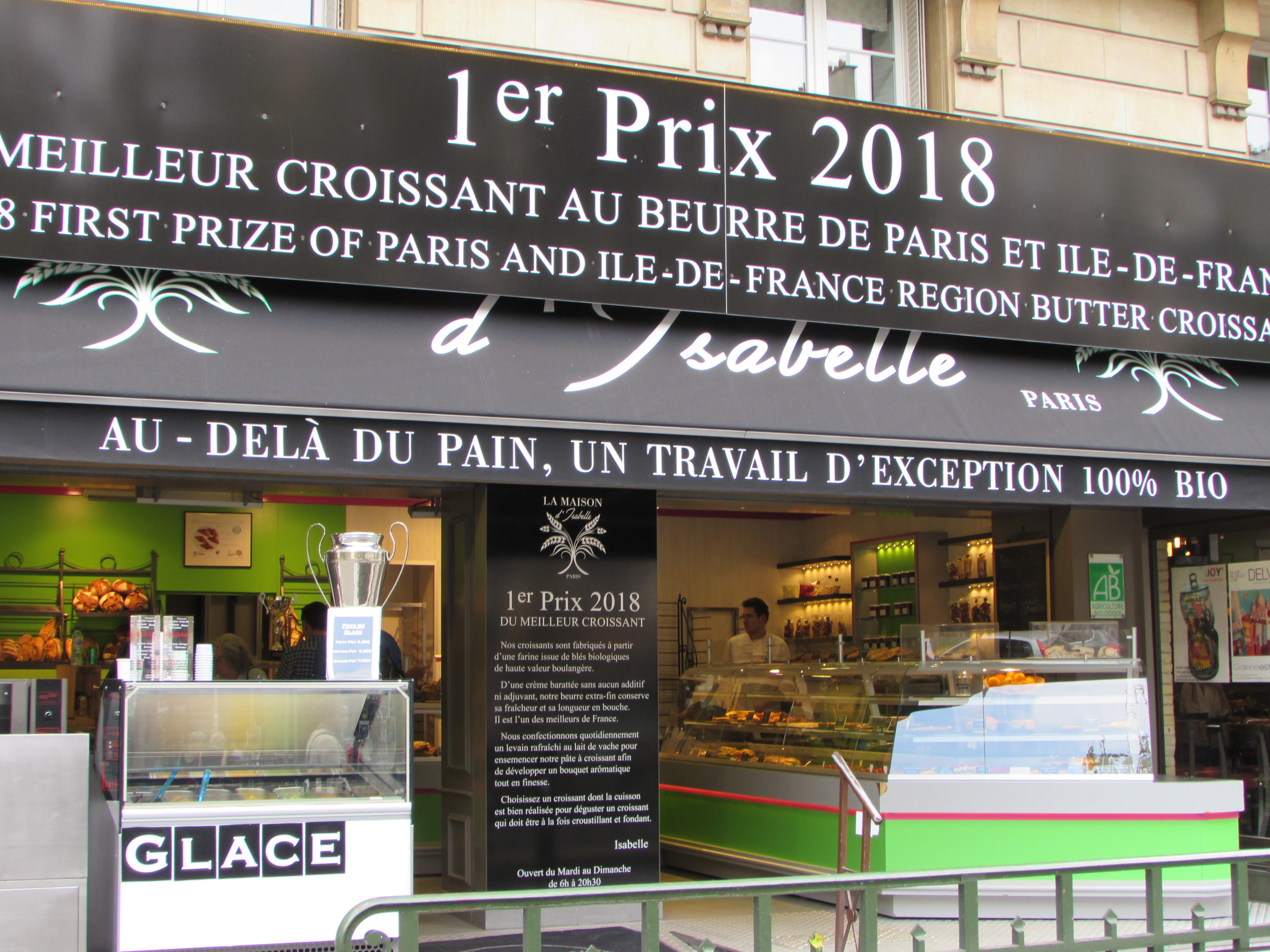 Paris best croissant bakery