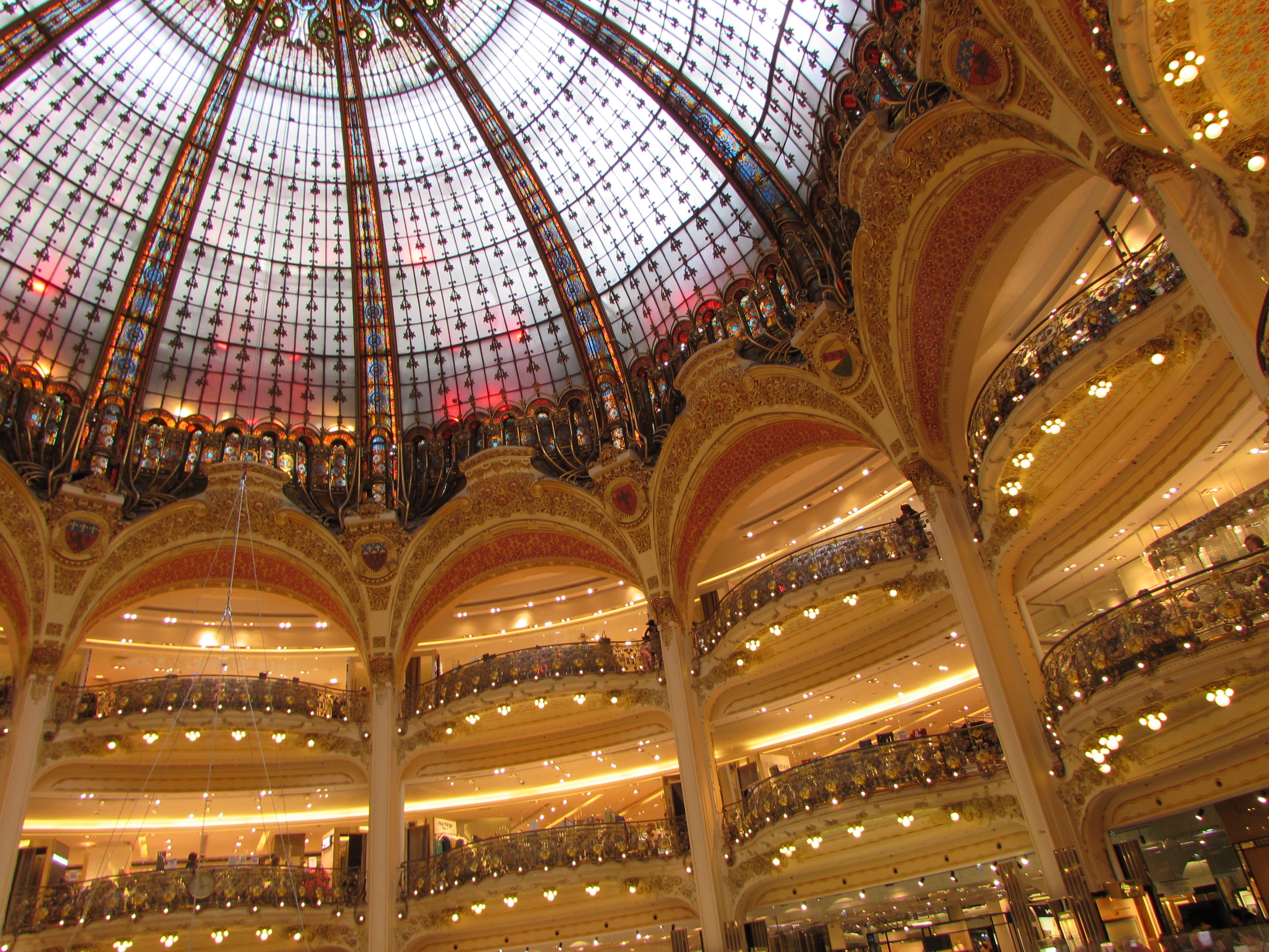 Paris Galerie Lafayette interior